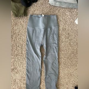 Blue medium Fabletics sculpknit leggings